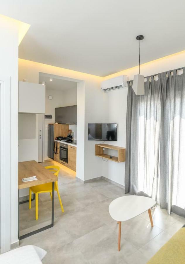 וולוס Superior Modern Apartment In The Center With View. מראה חיצוני תמונה