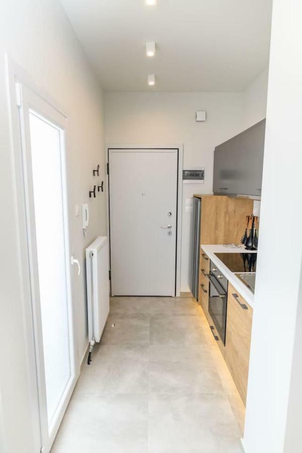 וולוס Superior Modern Apartment In The Center With View. מראה חיצוני תמונה