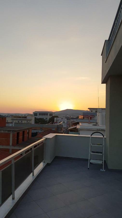 וולוס Superior Modern Apartment In The Center With View. מראה חיצוני תמונה
