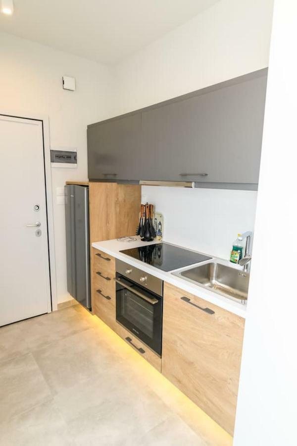 וולוס Superior Modern Apartment In The Center With View. מראה חיצוני תמונה